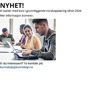 «NYHET!» kunngjøring om grunnleggende norskkurs som starter våren 2024, med fire personer som bruker bærbare datamaskiner